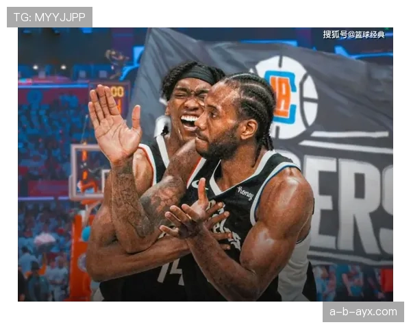 凯泽阵容新星崭露头角，老将续航助力本赛季战绩展望