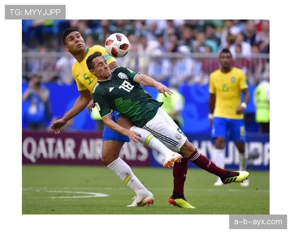 乌拉圭队战术革新:灵活阵型与高压逼抢助推球队表现稳步提升 乌拉圭队战术革新:灵活阵型与高压逼抢助推球队表现稳步提升