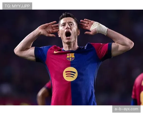 巴萨转会新策略:强化阵容迎状态回暖,聚焦引援年轻才俊 巴萨转会新策略:强化阵容迎状态回暖,聚焦引援年轻才俊