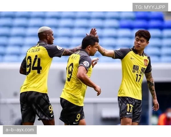 法兰克福阵容深度解析:新赛季迎挑战,潜力新星表现抢眼 法兰克福阵容深度解析:新赛季迎挑战,潜力新星表现抢眼