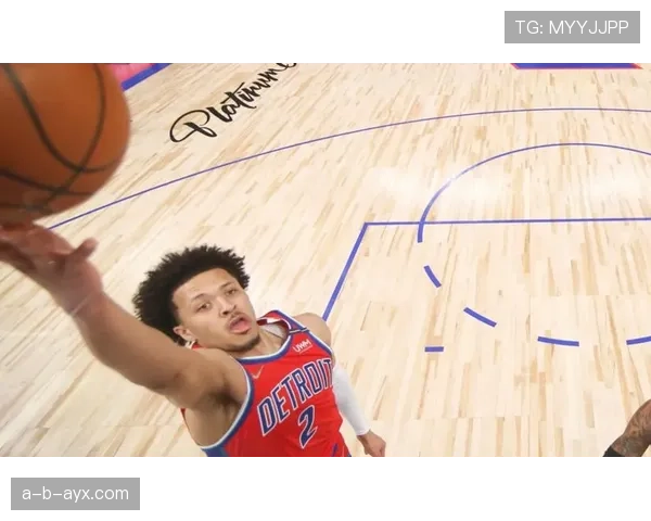 阿尔丰索·戴维斯状态火热，重新定义现代左后卫的上限