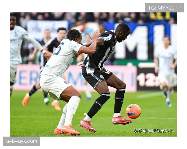 凯尔·沃克状态回暖，曼城全能后卫在防线表现持续提升