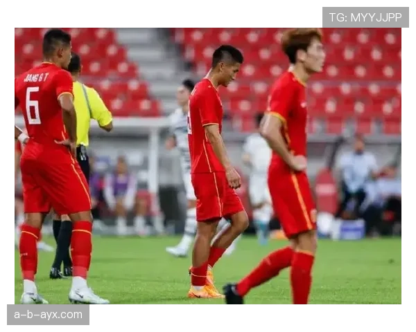 劳塔罗技术动作慢镜分析：射门衔接与对抗处理细节解析